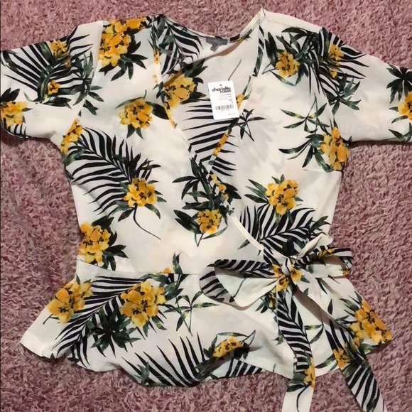 Floral peplum wrap around top- small - Picture 1 of 5